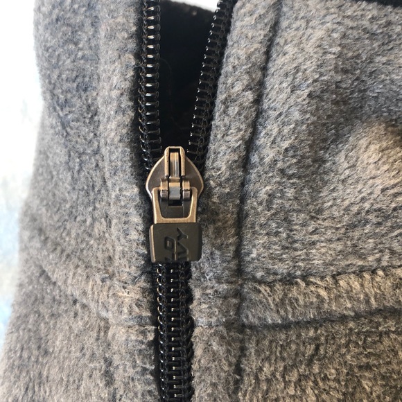 Vintage Old Navy Quarter Zip - Picture 5 of 5